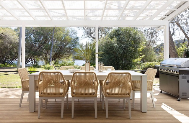 THE LITTLE OYSTER Waterfront Beach House Patonga