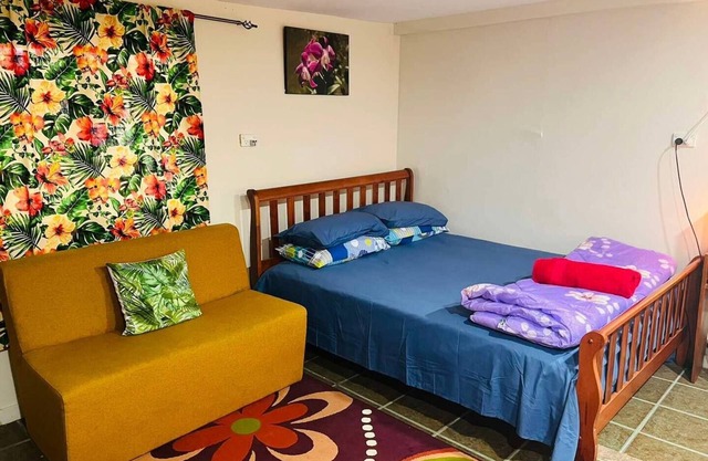 The Orchid Studio - Private & Cozy Guesthouse
