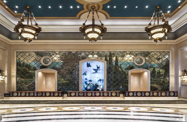 The Palazzo Prestige Club Lounge