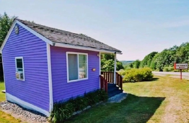 The Purple Cottage@Twin Hills Cottages of Acadia