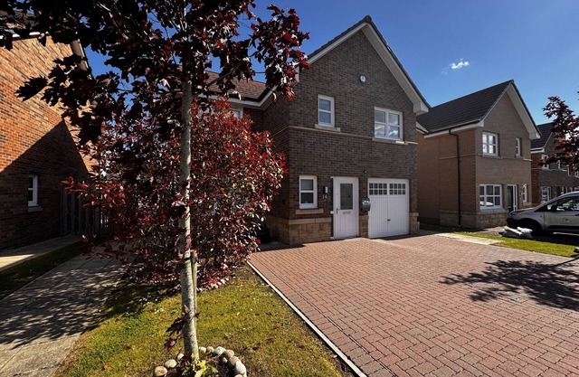 The Rowan Nook - sleeps 6 guests in 3 bedrooms