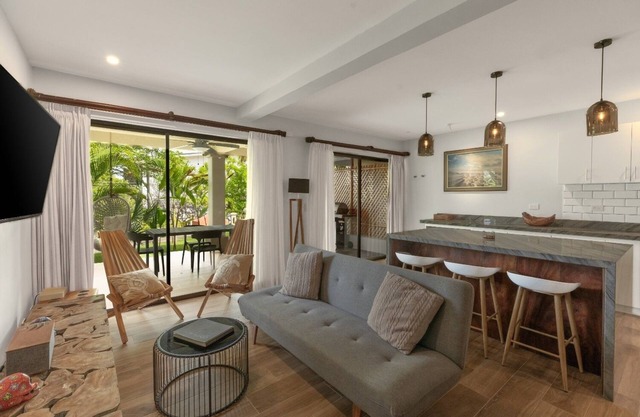 The Sky Deck Condo 2bed/2.5bath