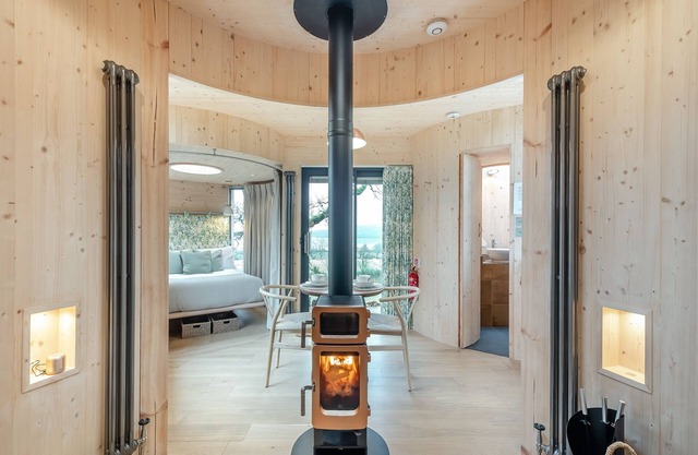 The Treehouse @ Caerlaverock - UK45028