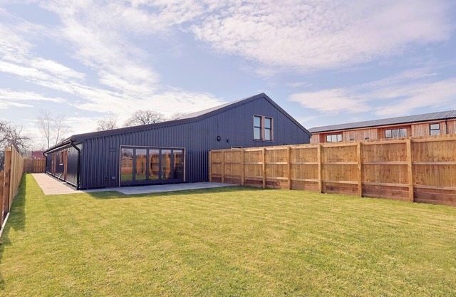 The Ultimate family Gathering Place sleeps 20!