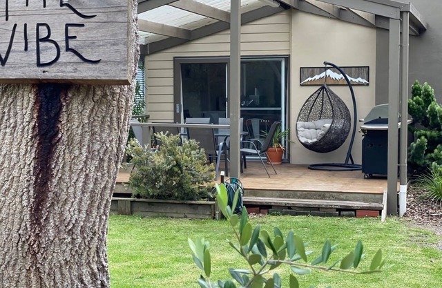 The Vibe Sandy Point Stay for 3 pay for 2 Sept to Oct