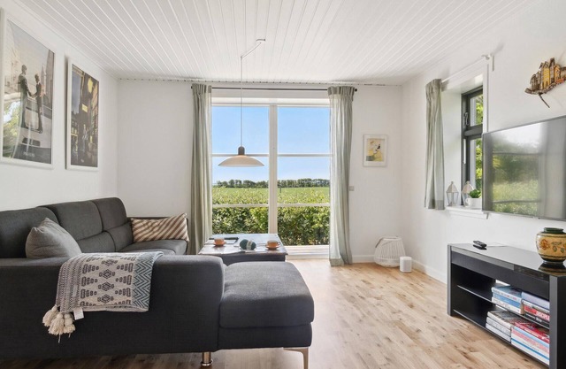 This former and beautiful homestead welcomes you with a view of the Limfjord in Ertebølle