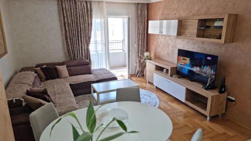 three bedroom apartment