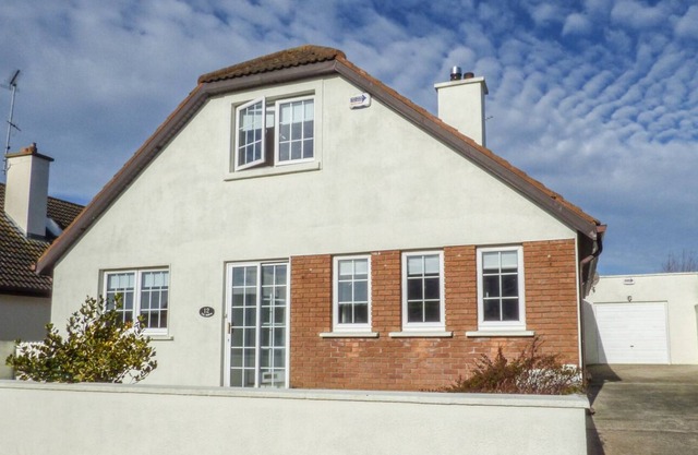 TIGH BAWN, family friendly in Rosslare Strand, County Wexford
