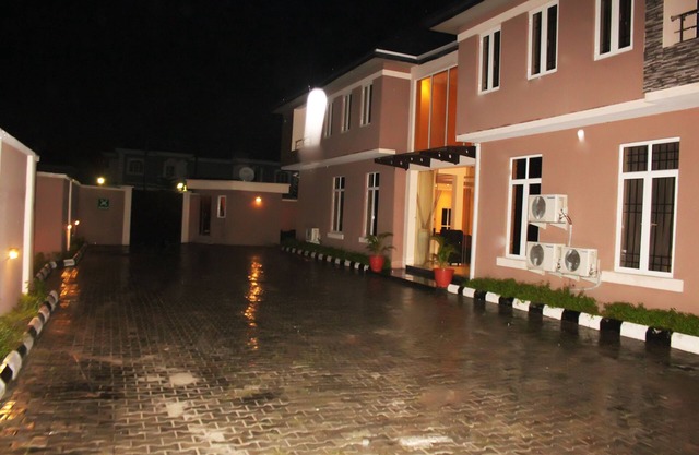 TOC Hotel