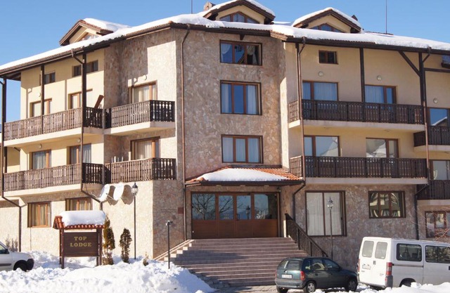 Top Lodge Apartments