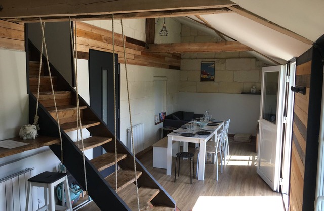 Town house - sleeps 9 - 4 bedrooms - 4 bathrooms - 4 min from Beauval Zoo