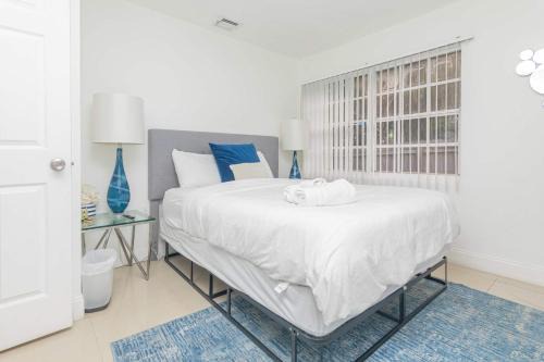 Tranquil Retreat Private Room w Homey Vibes