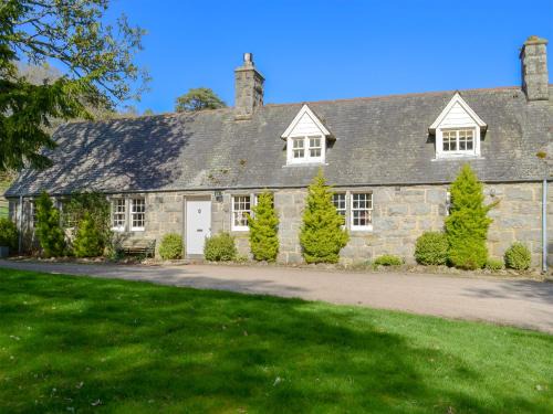 Tressady Coach House