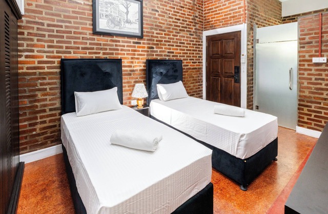 Trillium Boutique Express Hotel