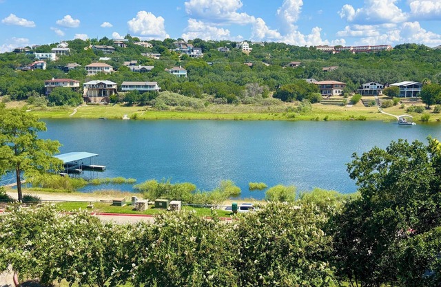 UNIT 2305 1 Bed 1.5 Bath on Lake Travis