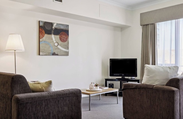 Urban Apt in the Heart of Northbridge