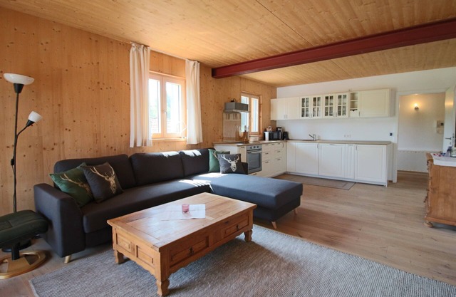 Vacation apartment 90sqm with balcony, max. 6 persons