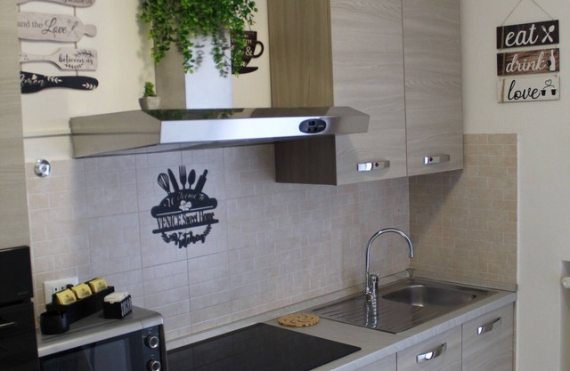 VENICE Sweet Home - your home in a neighborhood of the City of Venice -Free Park