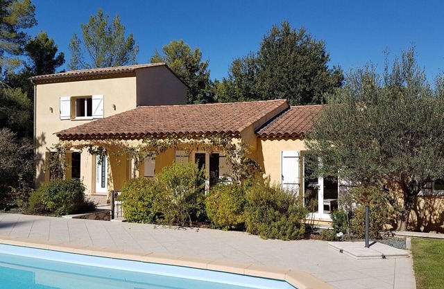 Villa 8 pers with private and secured swimming pool between Verdon and Côte d ' Azur