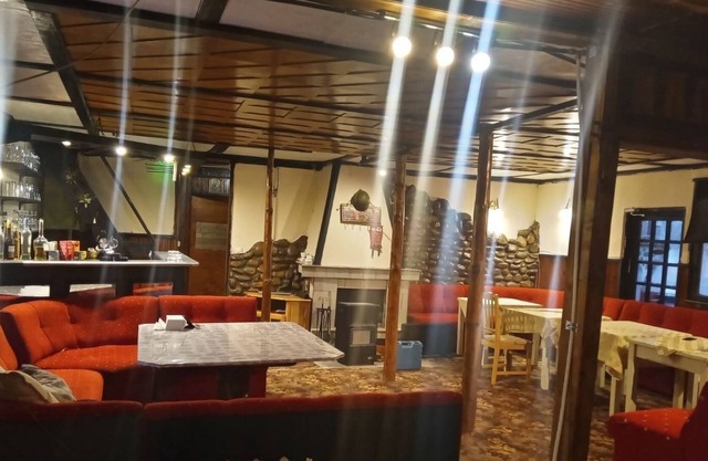 Villa Alpina 4 Bedroom 2 bathroom Borovets Center