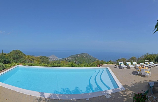 Villa Ciliegio 8 in Cefal