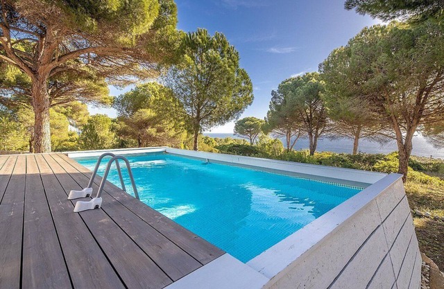 Villa Fidelia: A cozy and welcoming villa in a quiet position, in the Apulian countryside, a short distance from the sea, with Free WI-FI.