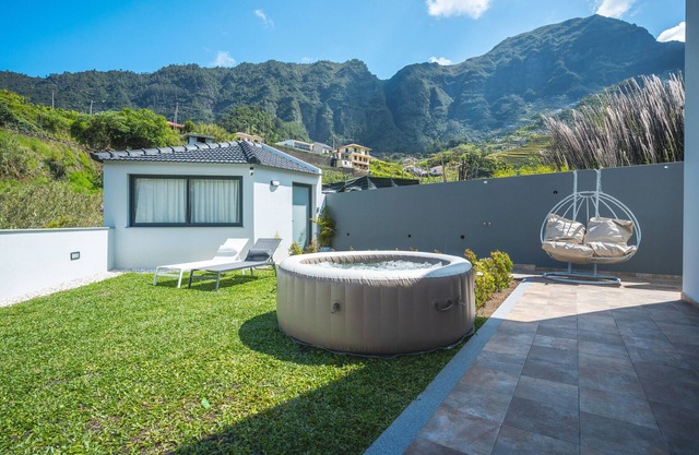 Villa Lorenzo by Atlantic Holiday
