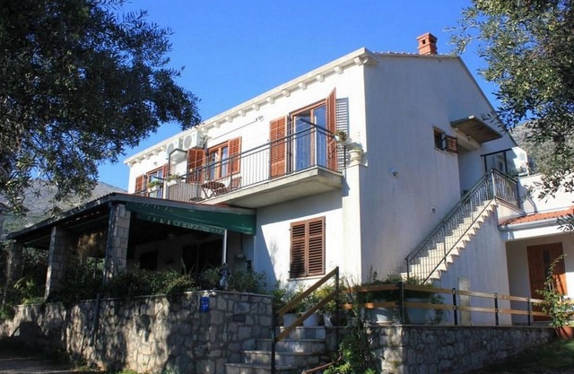 Villa Ro - Ela - Comfort Studio Apartment with Terrace and Sea View - A5