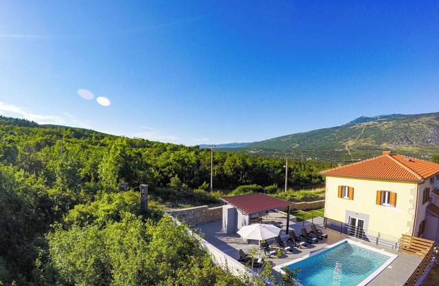 Villa Telma in Kostrčani - Haus für 8-10 Personen