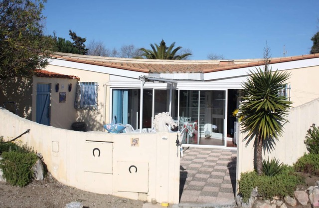 Villa Torreilles, 2 bedrooms, 6 persons