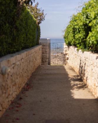VILLA TUFARA