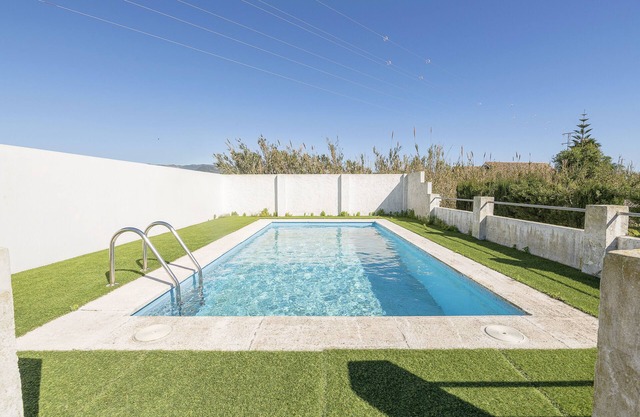 VILLA VERDE - Villa with private pool next to Los Lances beach