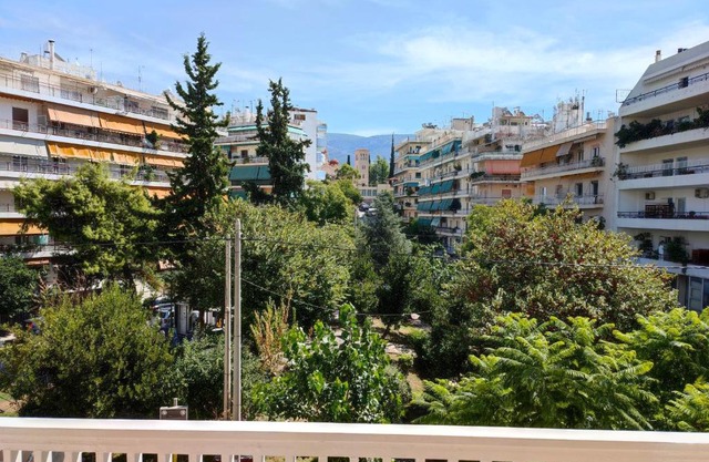 Vironos extra bright apartment - Front park and monastery