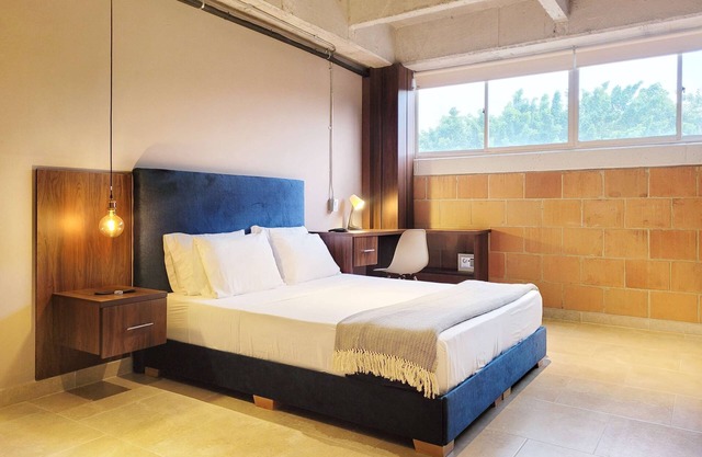 w Astonishing 3BR in Laureles