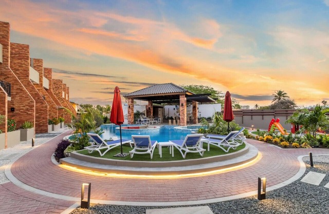 Walk to Beach & Ritz | Porta Al Sole 6 by Bocobay