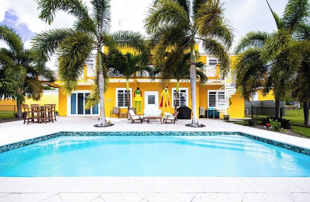 Welcome to Paradise Palms in beautiful Christiansted, St. Croix!