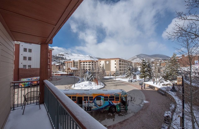 Wheelchair Accessible 2-Bedroom Slopeside Condo - No Cleaning Fee! by RedAwning