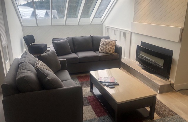 Whistler Blackcomb VR Hearthstone Lodge