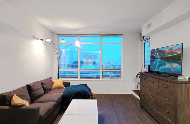 Whitehorse Apartment | Free Parking