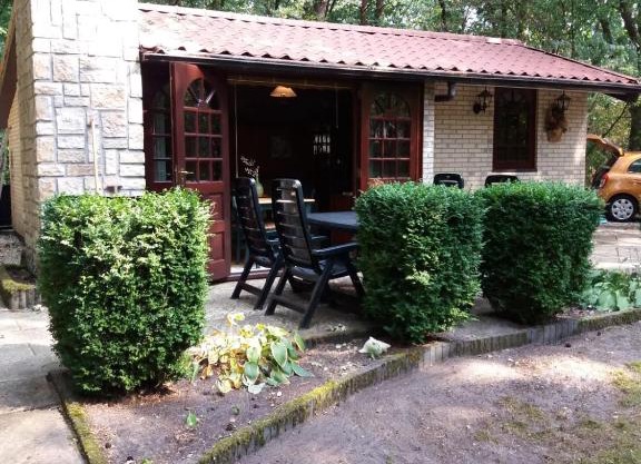 Witte wieven bungalow 17