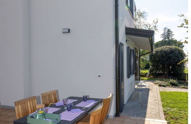 Wonderful private villa for 4 guests with A/C, WIFI and terrace