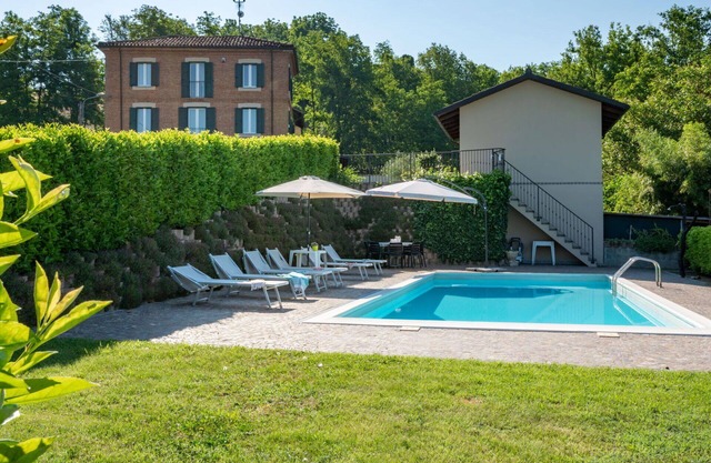 Wonderful private villa for 8 people with A/C, WIFI, private pool, TV and terrace