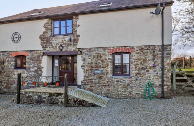 Wonderful villa for 10 guests with WIFI, terrace and pets allowed
