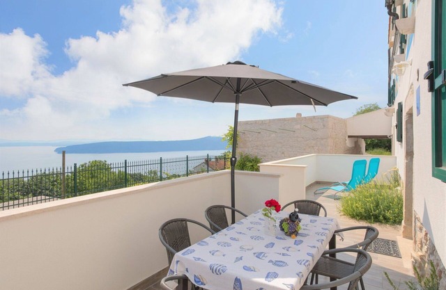 Wonderful villa for 6 guests with WIFI, A/C, TV, terrace and pets allowed