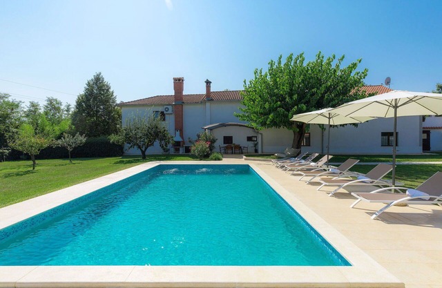 Wonderful villa for 7 people with WIFI, private pool, A/C, terrace and pets allowed