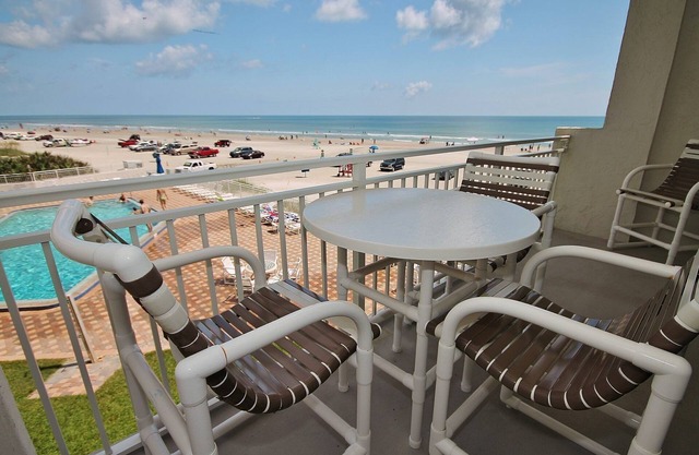 ☀️Wraparound Ocean Views-Pet Friendly🐾Coronado Towers 201☀️
