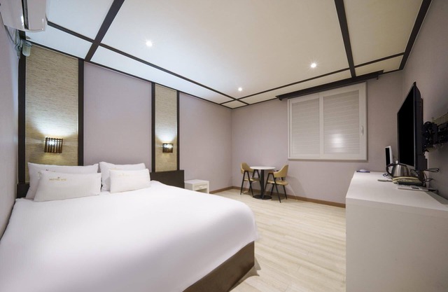 Yeongju Wiz Hotel