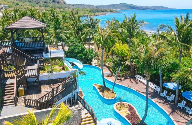 Yoho Beach Resort Kenting