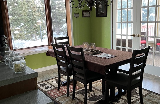 Your Home Along the Way in Denali with consistent, excellent reviews