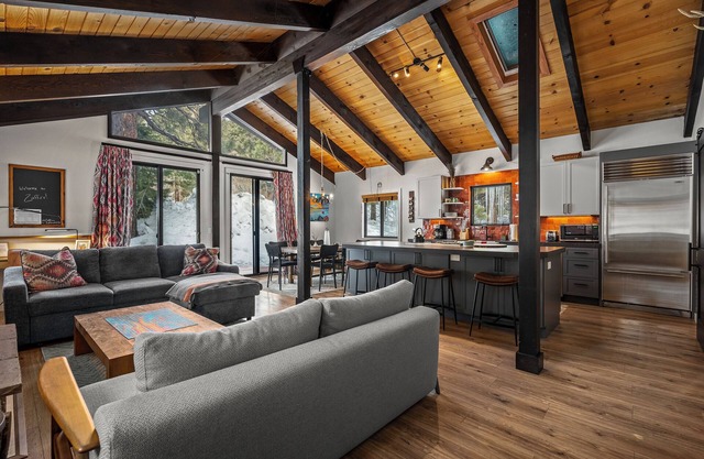 Zaffiro - Cozy cabin retreat | Near Lake Tahoe